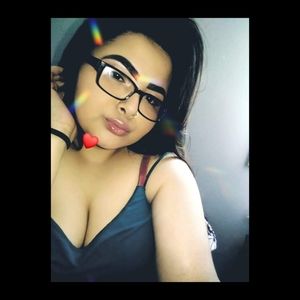 Meet your Posher, Sonia